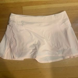 Lululemon Play off the Pleats Skirt
